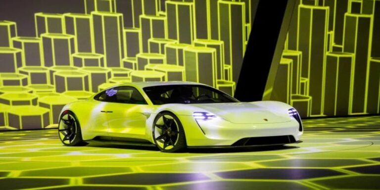 cinin-golgesinde-porsche-satislari-tersine-dondu-VhHafKDR.jpg