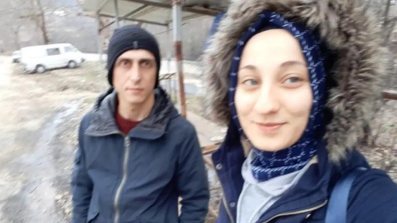 esini oldurdu sosyal medyadan paylasim yapip jandarmaya teslim oldu NagwOaZK.jpg