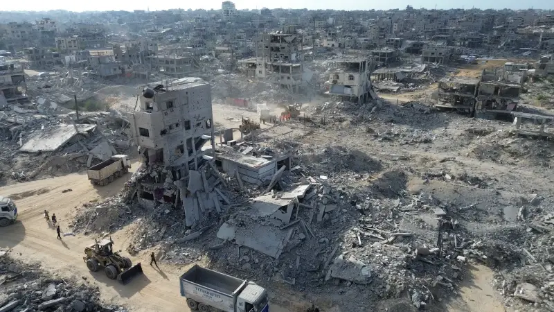 gazzeyi bombalamayi surduren israil ateskesin yeniden basladigini duyurdu TCyyA3I4.webp