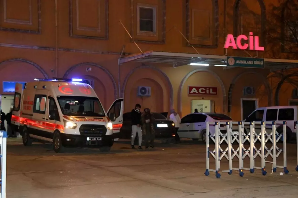 mardinde otomobil kazasi 5 yarali w1qCiURC.jpg