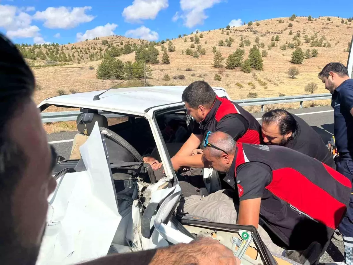nevsehirde trafik kazasi 4 yarali 5TylDALi.jpg