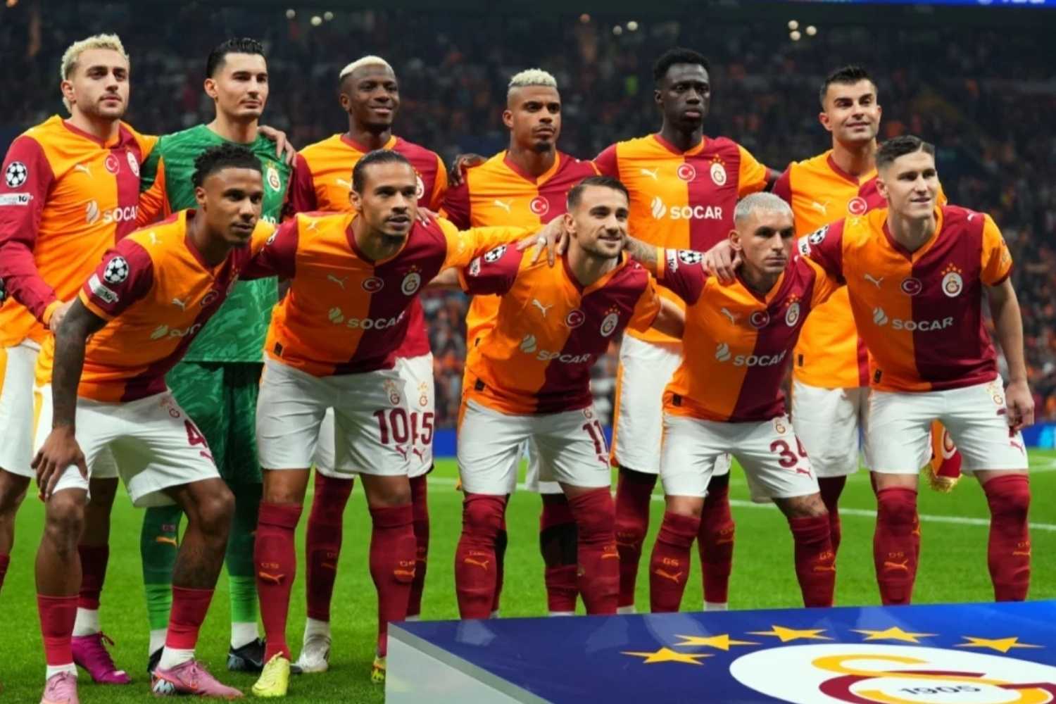 galatasaray ajax karsisinda ust uste 3uncu galibiyet icin sahaya cikiyor IF1JJX6Y.jpg