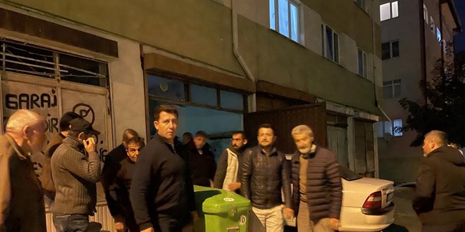 garajda otomobilin icinde olu bulundu GQwKza3z.jpg