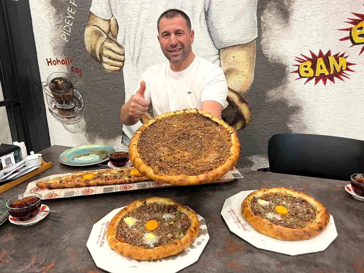 trabzonun elmali pidesi geleneksel tatlara modern dokunus UXvEKuaK.jpg